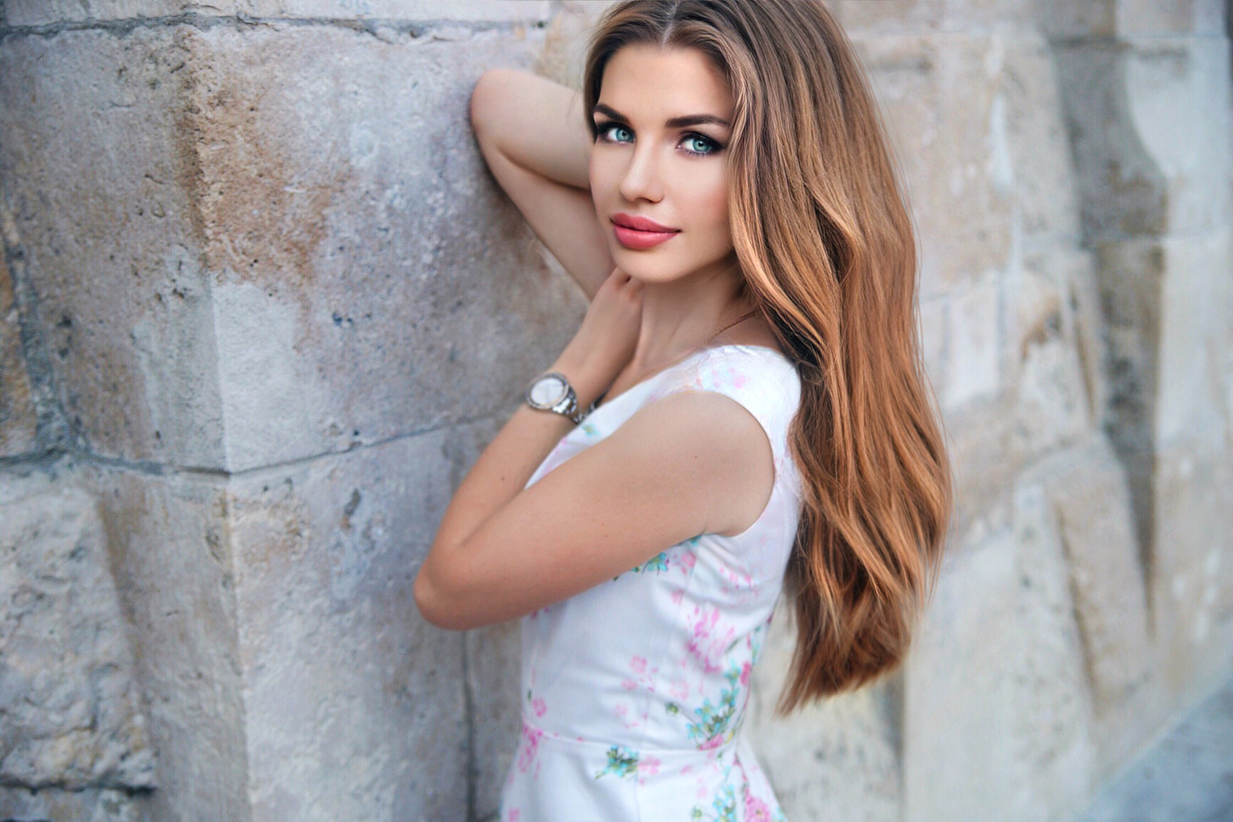 Daryna benefits to dating european man