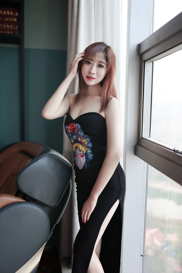 jiangshuan dating eastern european man