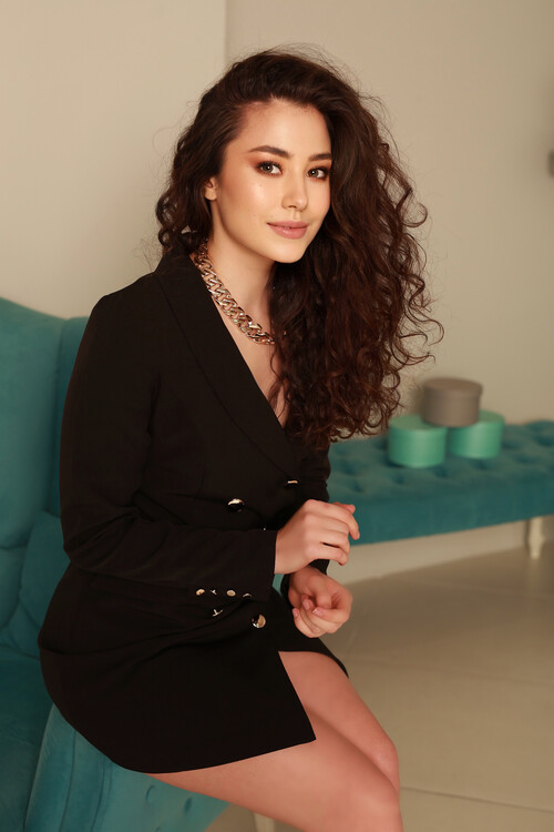 Ksenia dating european woman