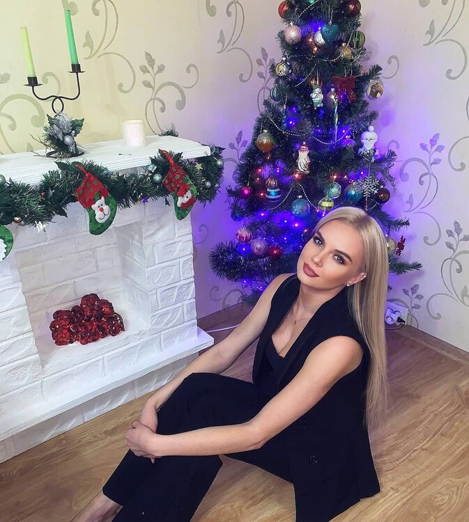 Iryna download european dating app