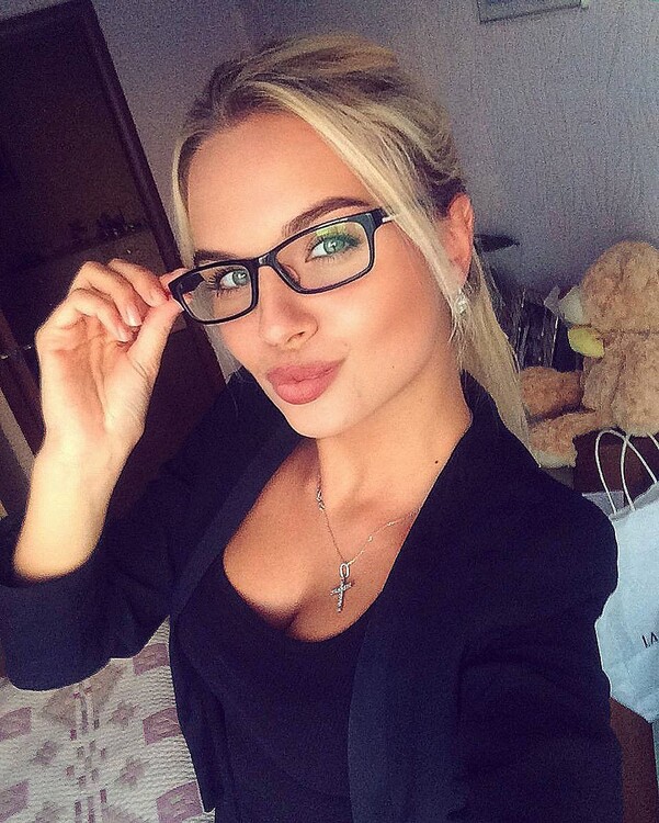 Iryna download european dating app