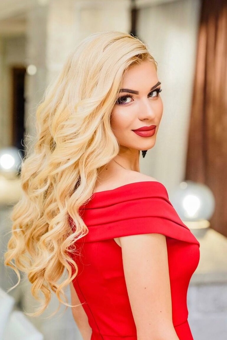 Evgeniya eastern european dating sites